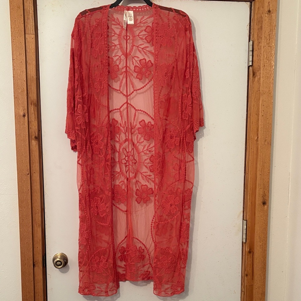 Elegant coral Lace Kimono